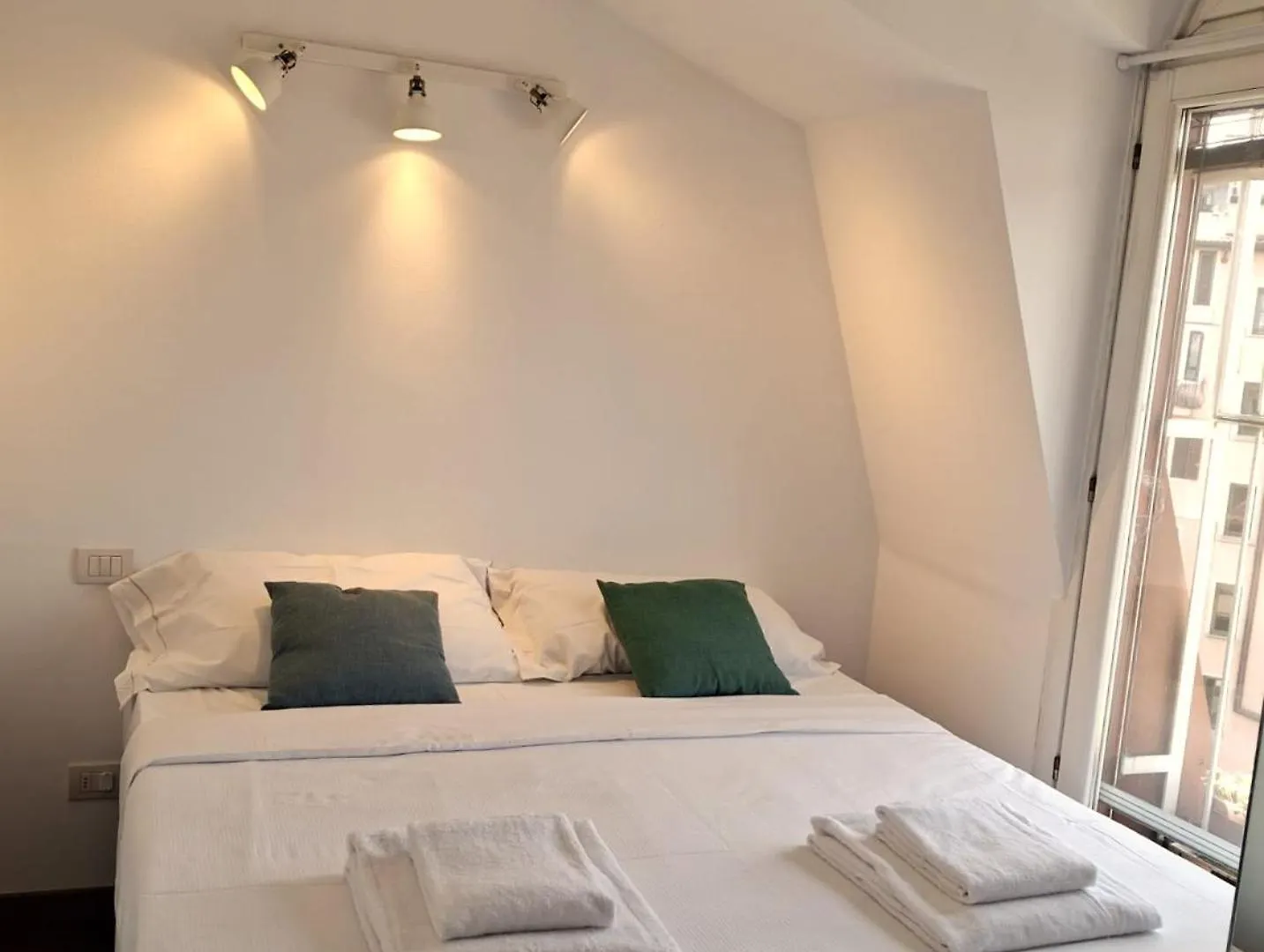 Urban Attic Isola District Daire Milano
